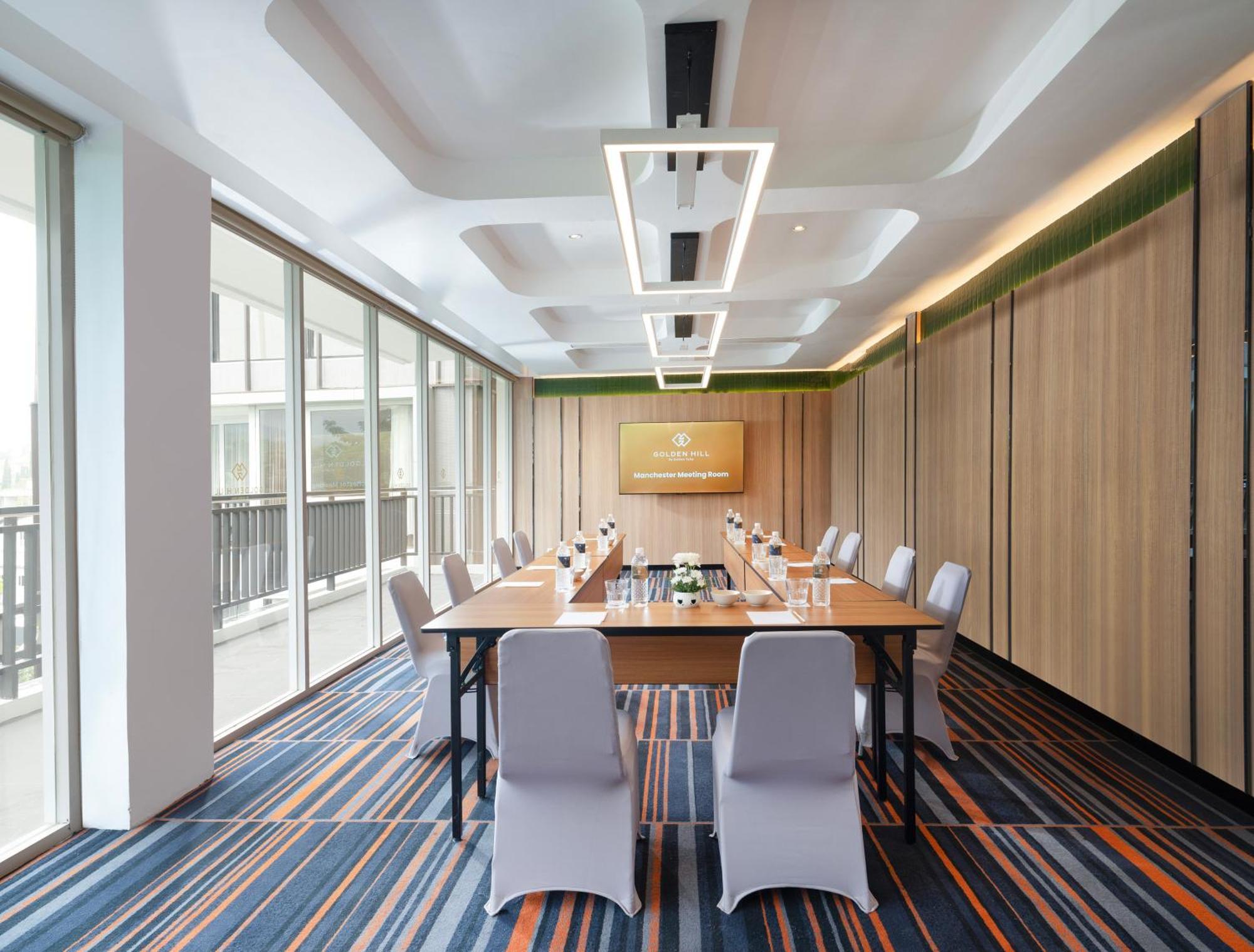 מלון Tlekung Golden Hill By Golden Tulip מראה חיצוני תמונה
