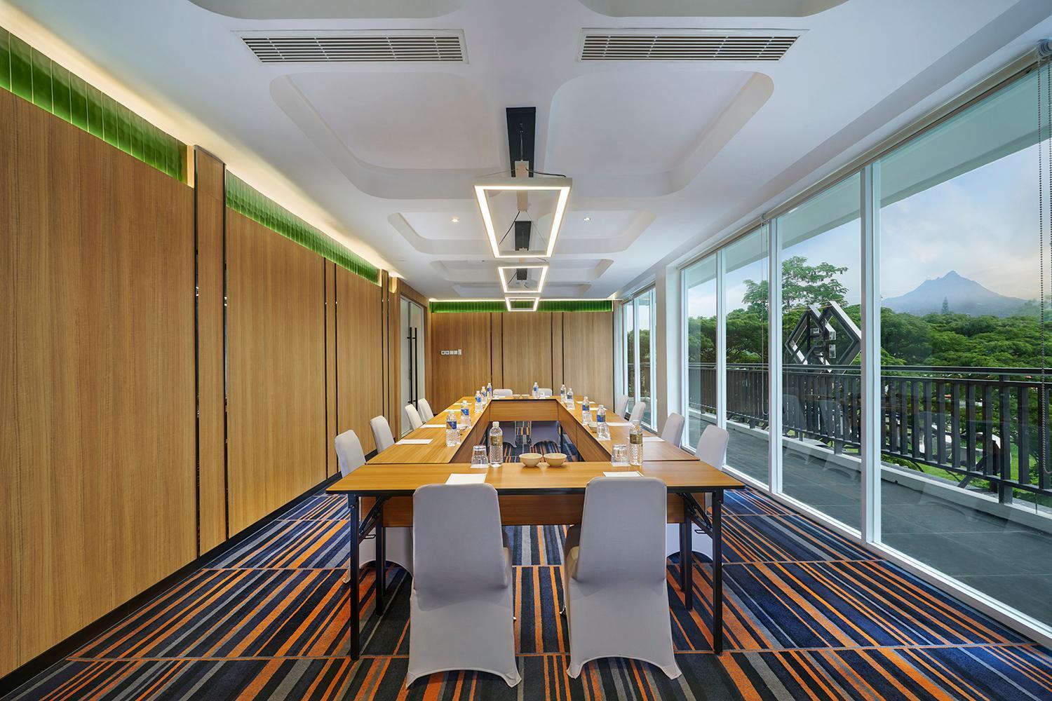 מלון Tlekung Golden Hill By Golden Tulip מראה חיצוני תמונה